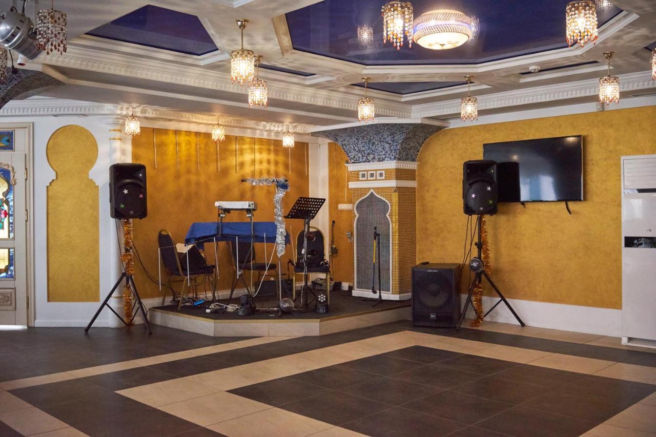 Східний Hotel Berezhany Exterior photo