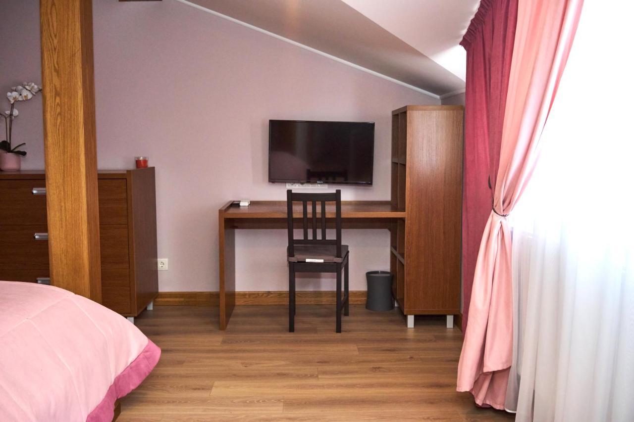 Східний Hotel Berezhany Exterior photo
